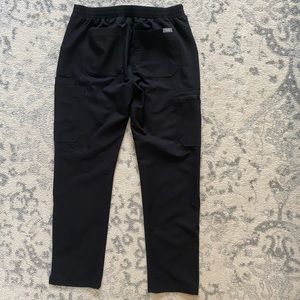 Figs black YOLA skinny scrub pants